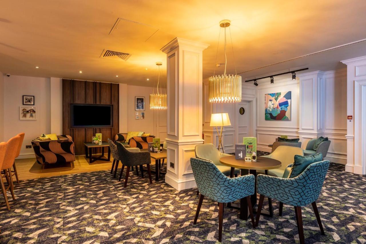 Holiday Inn Guildford By Ihg Exterior foto